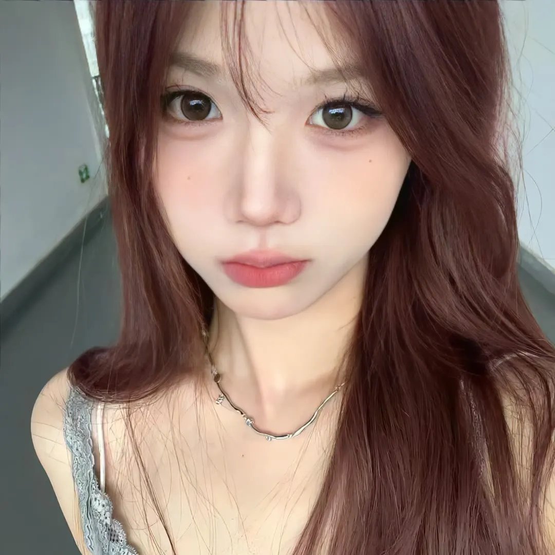 蕾哈娜内衣秀2